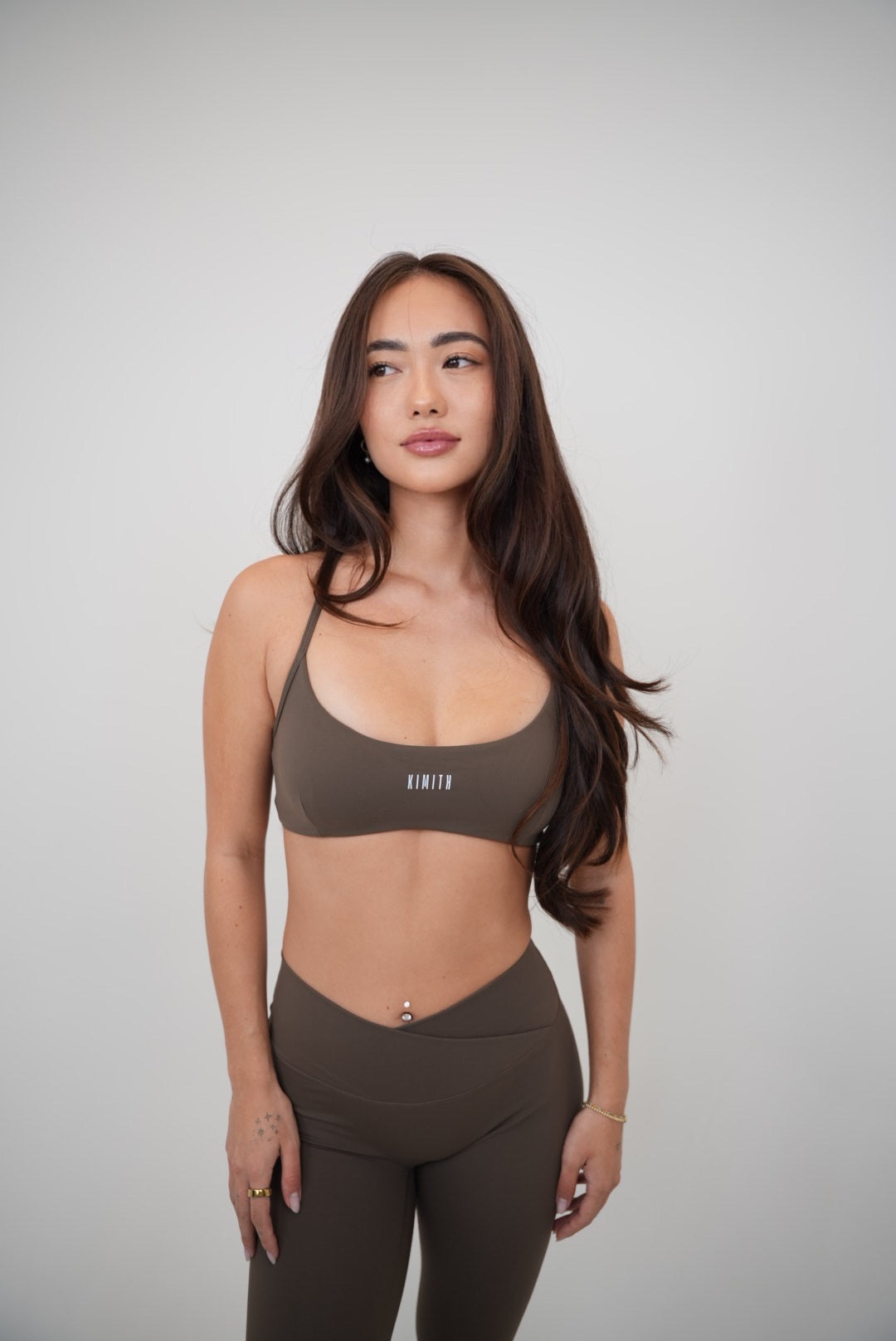 KIMITH BRAND brown sculpt V-waist legging with a snug fit, designed for comfort and style, featuring a high-rise waistband.