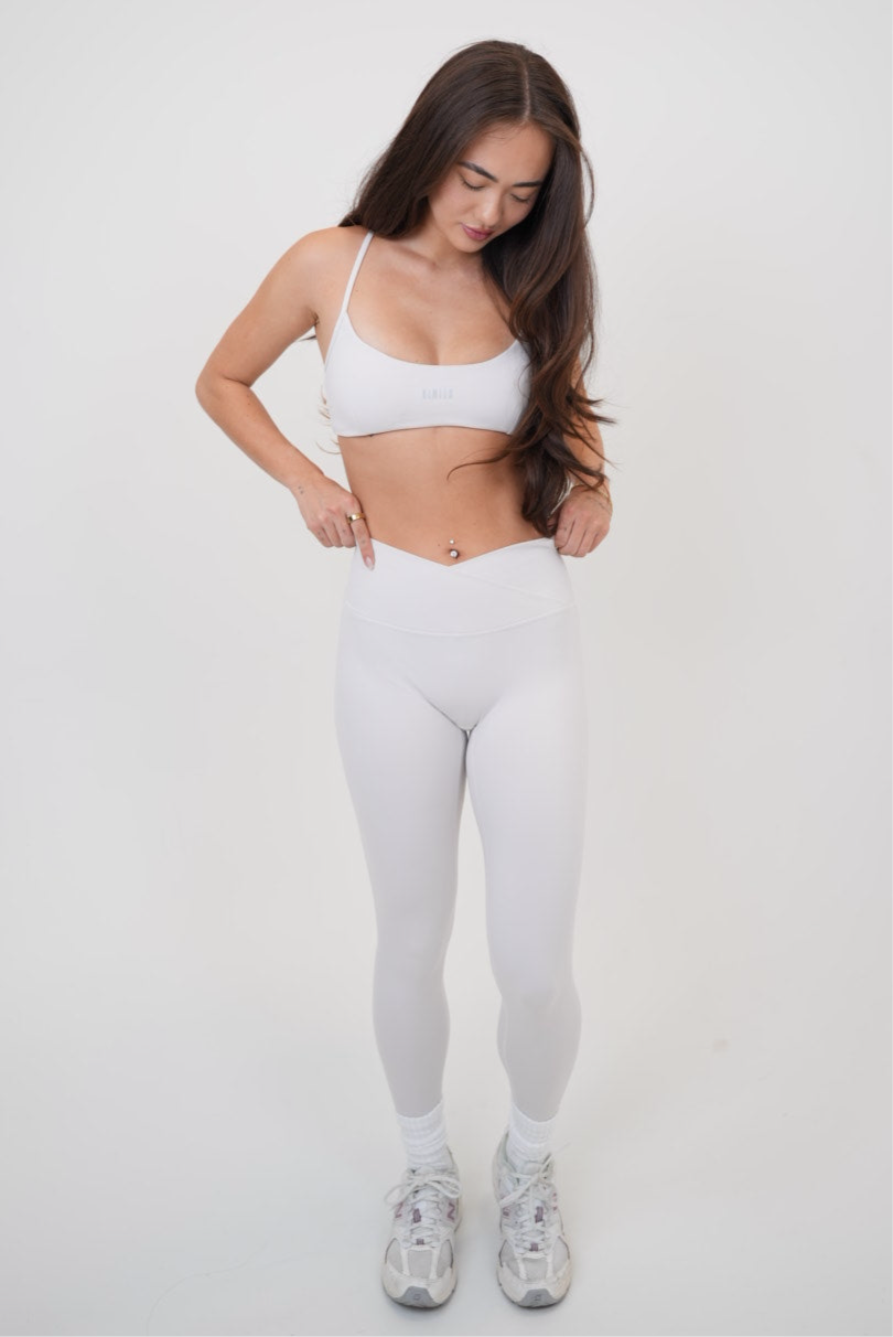KIMITH BRAND My Time Is Divine Lime White Sculpt V-Waist Legging, close-up of the high-waist design and smooth fabric texture.