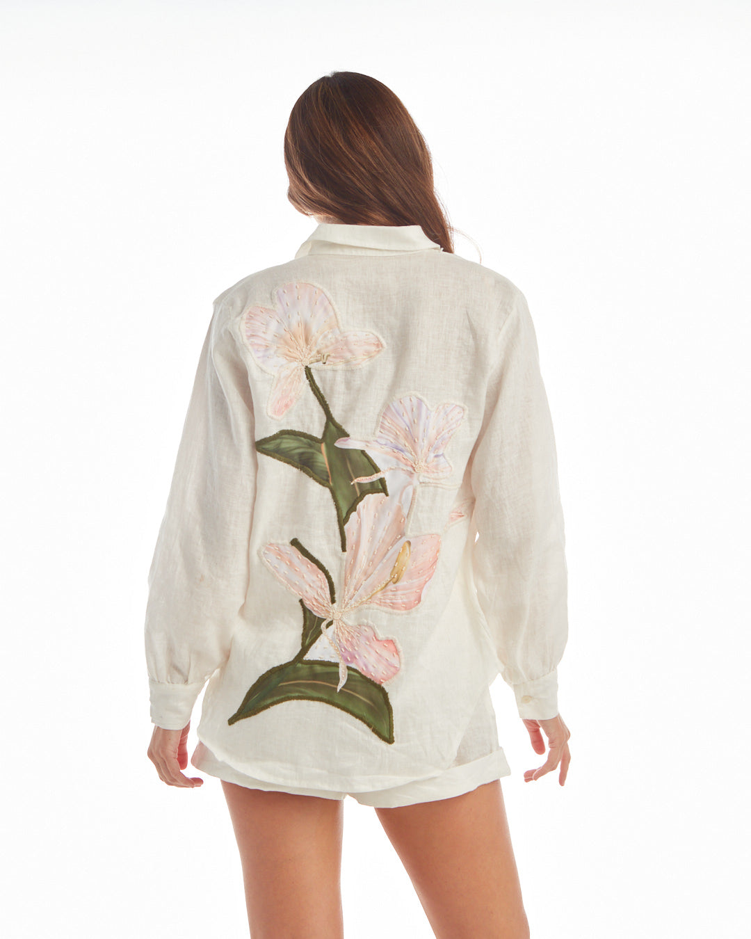 White floral blouse by LA'AVANA featuring a stylish blouse with a floral pattern and classic collar.