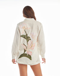 White floral blouse by LA'AVANA featuring a stylish blouse with a floral pattern and classic collar.