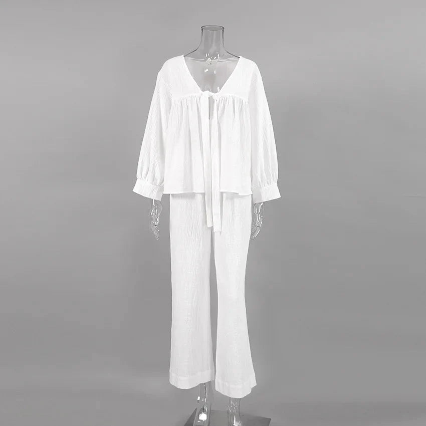 Loran women's 2-piece cotton pajama set with V-neck tops and matching pajama bottoms, perfect for comfortable sleepwear.