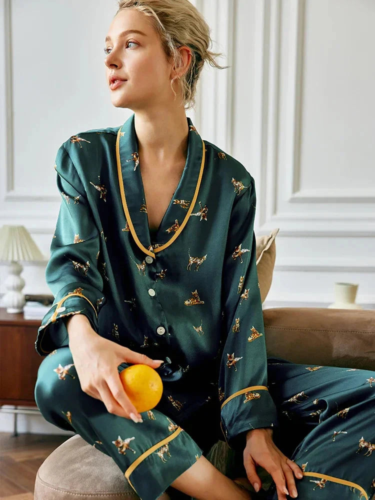 Loran women's Mulberry silk kitty pyjama set featuring a cozy autumn nightwear design with a comfortable top and matching bottoms.