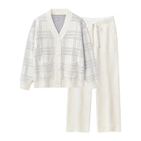 Loran women's two-piece pajamas set with casual sleepwear design, featuring comfortable fabric and stylish look.