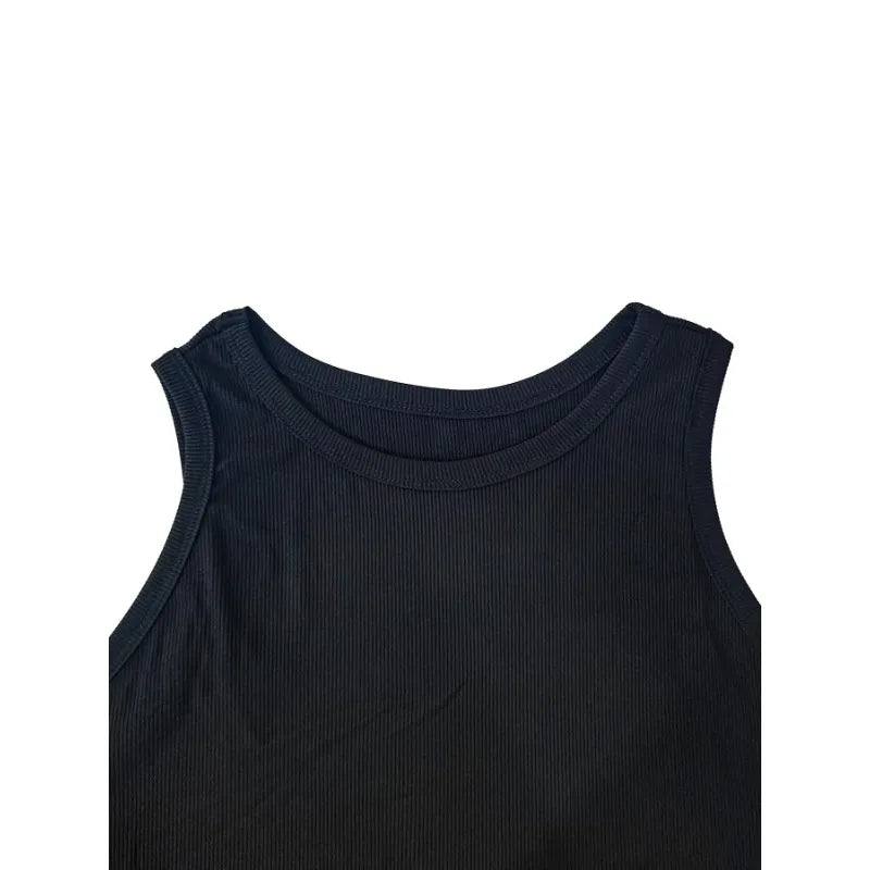 Plus size women's sleeveless casual vest by LORNEA in solid color with round neck, versatile short style, available in 1XL-5XL
