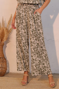 LORNEA Olive Vine Pocket Pants with side pockets and relaxed fit, stylish casual pants for everyday wear.
