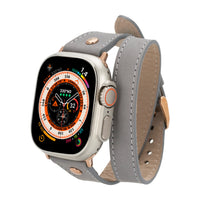 Mizuri Leather Hector double tour leather Apple Watch band in tan with rose gold Trok clasp for 44-49mm Apple Watch models.