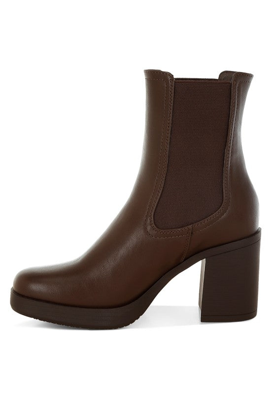 My Pampered Life Seattle Scuala Faux Leather Chelsea Boots with elastic side panels and rounded toe, displayed on a neutral background.