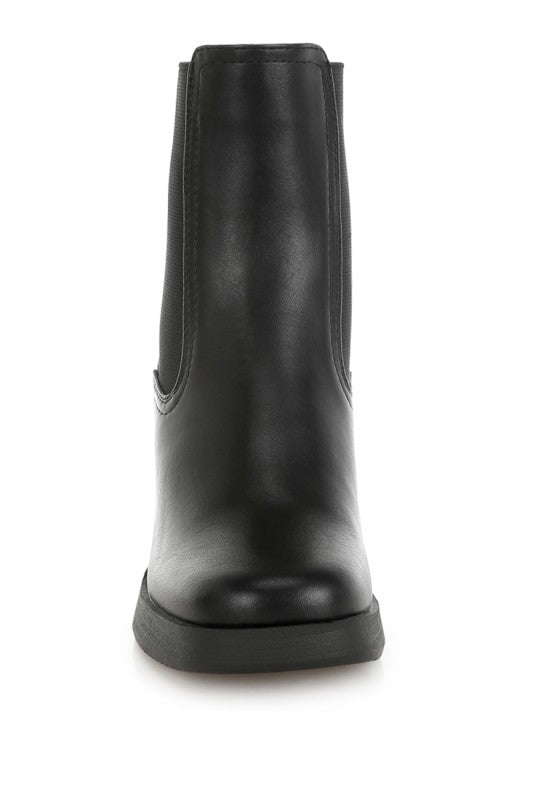 My Pampered Life Seattle faux leather Chelsea boots, stylish black footwear with elastic side panels and pull tabs.