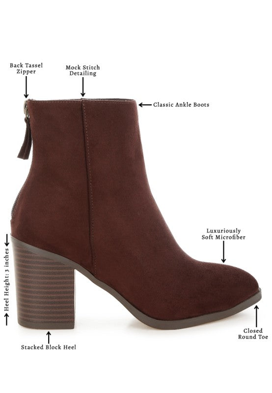 My Pampered Life Seattle Eigur high block heel boots featuring black leather with a sleek design and sturdy heel.