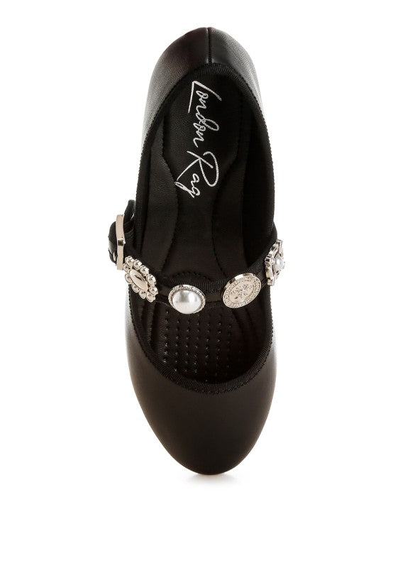 My Pampered Life Seattle Kavana Charms embellished flat Mary Janes with decorative charms and a classic black leather finish.