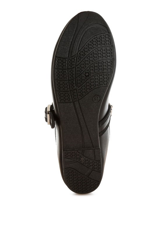 My Pampered Life Seattle Kavana Charms Embellished Flat Mary Janes with decorative charms and a polished black finish.