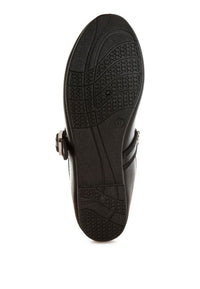 My Pampered Life Seattle Kavana Charms Embellished Flat Mary Janes with decorative charms and a polished black finish.