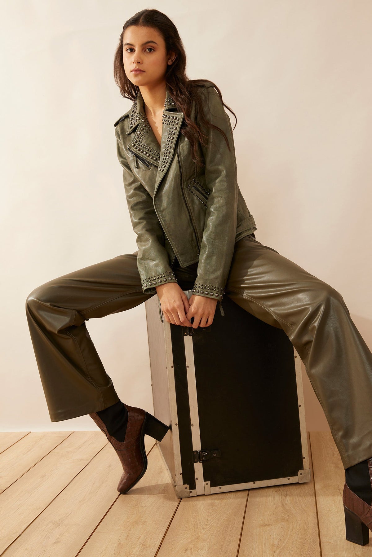 Myra USA Aansila leather jacket in Fern Grotto green with stylish design, perfect for casual and trendy outfits.