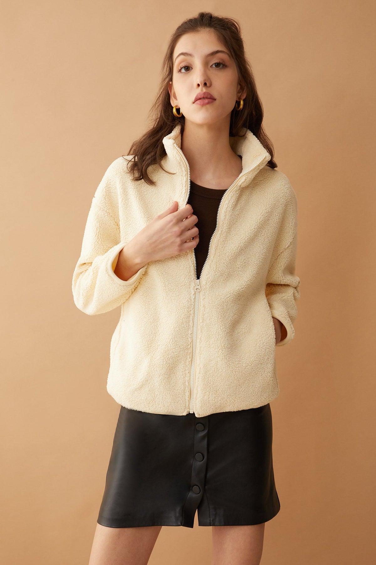 Myra USA Adelina fleece jacket in cozy gray with zip-up front and stand collar, ideal for casual winter wear.