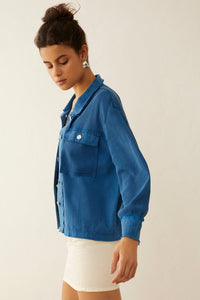 Myra USA Ava Keye Jacket, a stylish outerwear piece with a fitted design and zip-up front, perfect for casual wear.