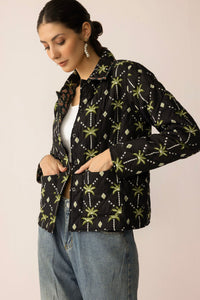 Myra USA Everglade Dreams cotton jacket in midnight black and green, stylish outdoor jacket with a comfortable fit.