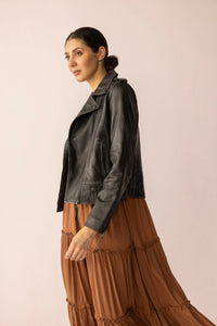 Myra USA Punk Pulse leather jacket in static black, stylish black leather jacket with punk-inspired design and fitted silhouette.