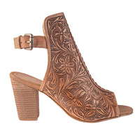 Myra USA Dalton's Ridge Shoes in brown leather with lace-up design and rugged sole for outdoor wear.