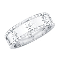 Vintage-inspired lab-grown diamond starburst wedding band by Rosec Jewels, showcasing a sparkling ring with intricate starburst design.