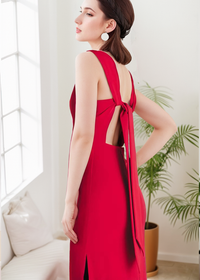 SelenaHuanStudio modern satin prom dress with bateau neckline, hollow back, pencil skirt, and stretchable fabric.