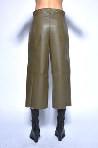 Vegan culottes from SIMPLY MILA, stylish women's bottoms with wide-leg design and comfortable fabric for modern casual wear.