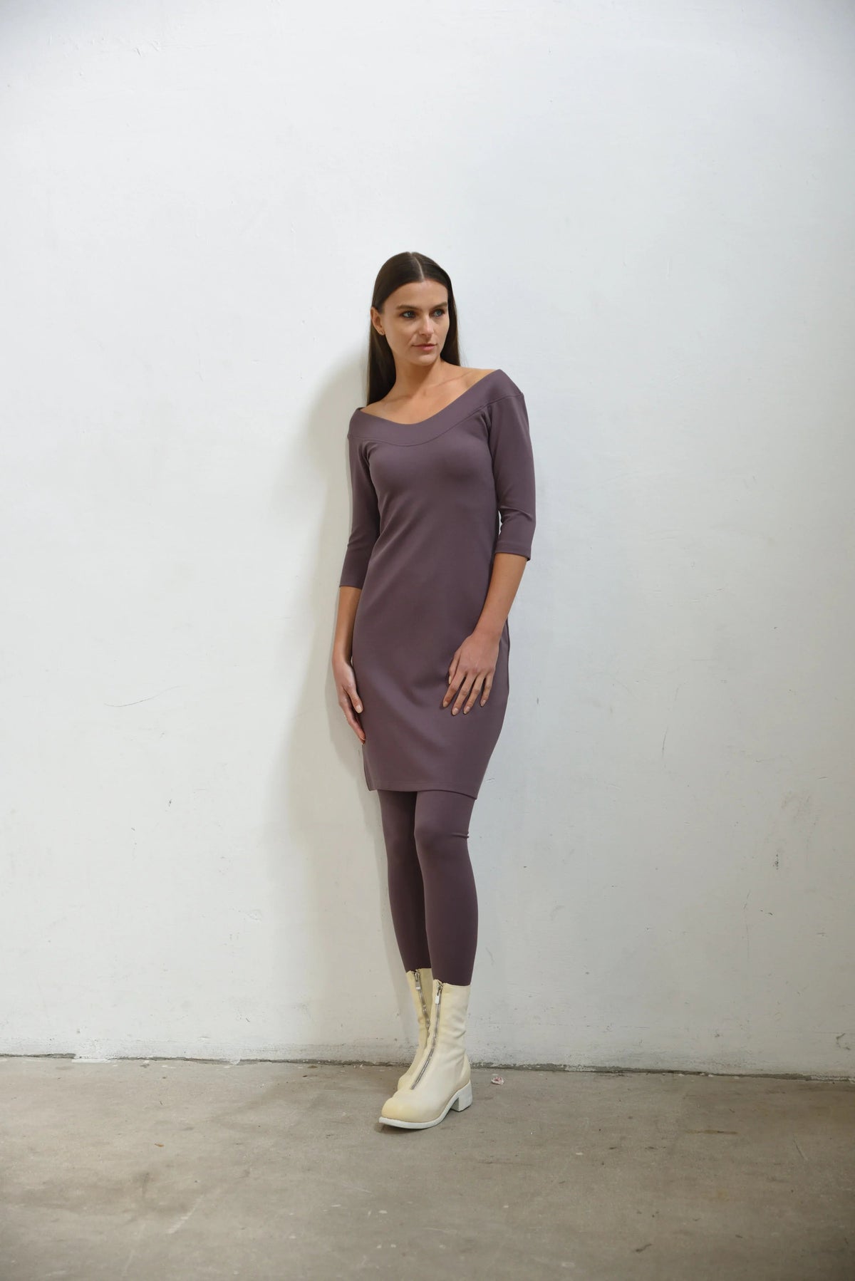 Simply Mila Berlin dress, a stylish women's dress with a relaxed fit and modern design, shown in the product image.