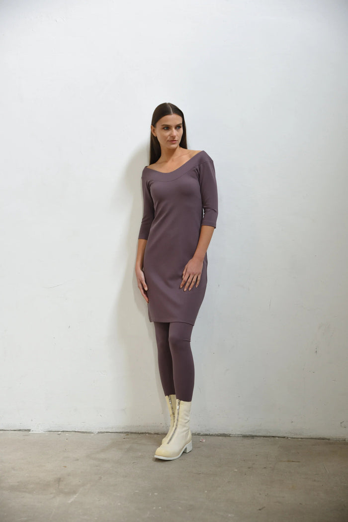 Simply Mila Berlin dress, a stylish women's dress with a relaxed fit and modern design, shown in the product image.
