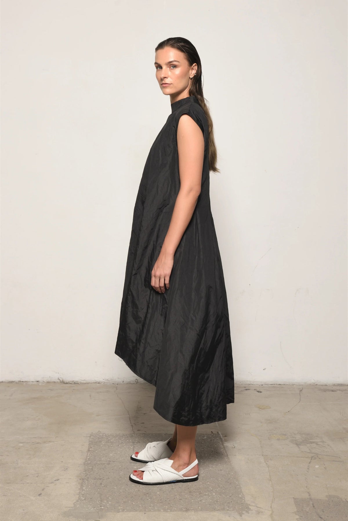 Simply Mila Gaia dress for women, stylish and comfortable dress in a flowing design, perfect for casual or semi-formal occasions.