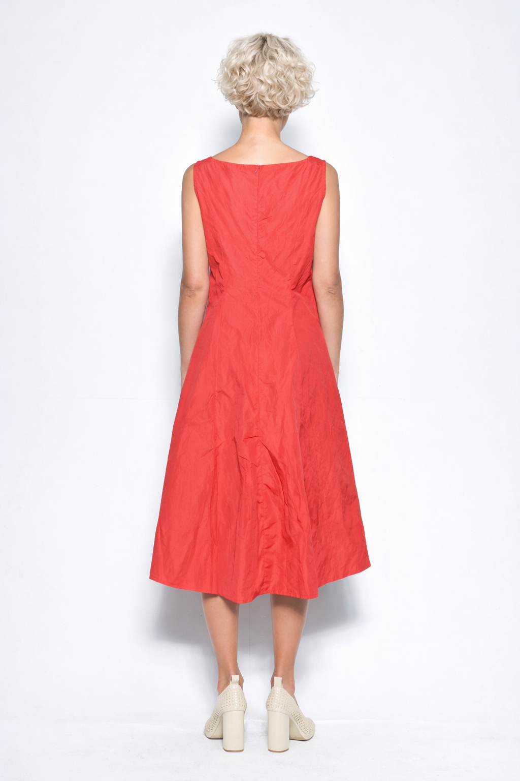 Simply Mila Jackie O dress, stylish women's dress with elegant design, shown in a natural pose on a plain background.