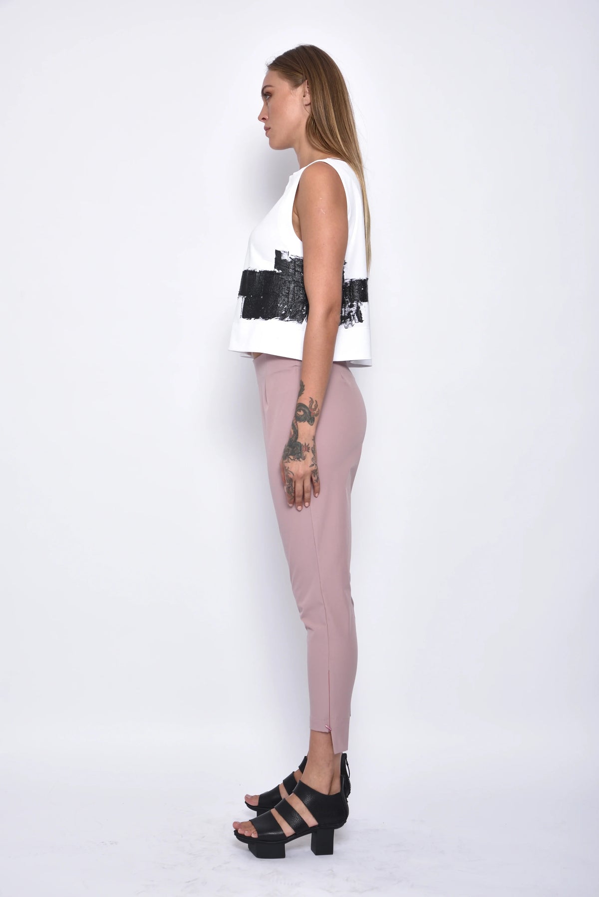 Simply Mila Dido top, a stylish women's clothing piece, featuring a modern design with soft fabric and comfortable fit.
