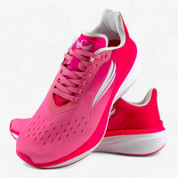 Pink APUS women’s athletic shoes by Swift Running, lightweight sneakers with breathable mesh and cushioned soles.
