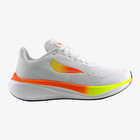 White Swift Running APUS women’s athletic shoes with breathable mesh and cushioned soles for comfortable running.