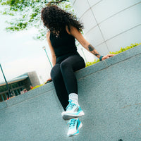 Blue Swift Running HORUS women's athletic shoes with breathable mesh and cushioned sole for comfortable running.