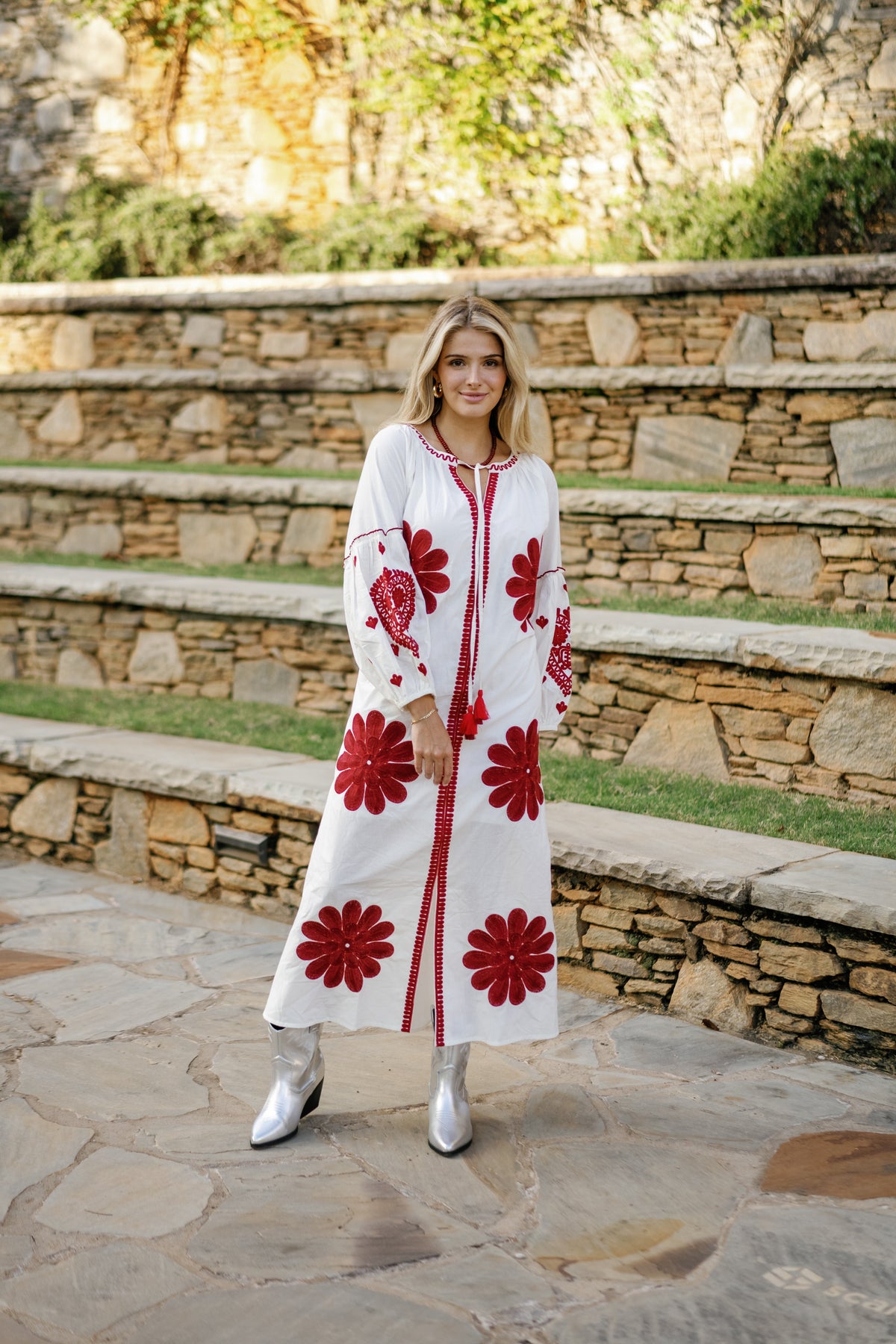 Tela Luxury Mercantile Denny Dress in soft fabric with a flowing silhouette and elegant design, perfect for casual or semi-formal wear.