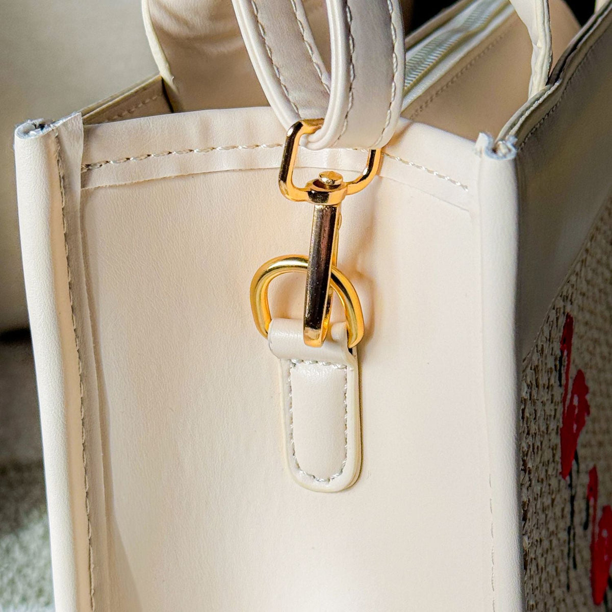 Classic Flamingo Purse by The Popular Flamingo featuring a stylish pink flamingo design and gold-tone hardware.
