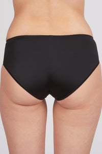 White medium-waisted culottes women's panties by Lornea, featuring a comfortable and stylish fit with soft fabric.