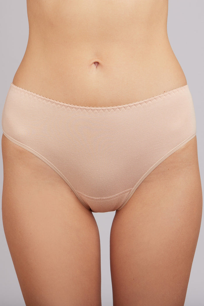 Medium-waisted nude cotton panties for women from Milavitsa, featuring comfortable slip style with smooth fabric.