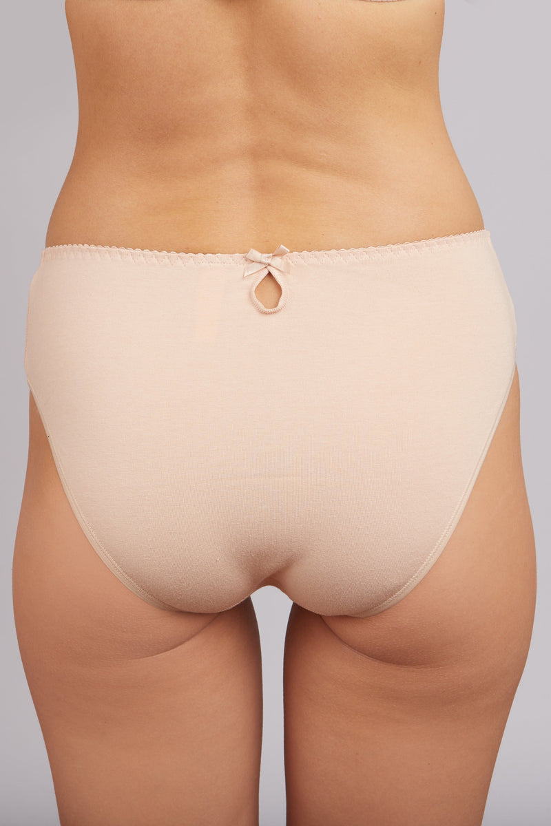 Medium-waisted cotton panties by Milavitsa, women's slip in nude color, featuring comfortable fit and soft fabric.