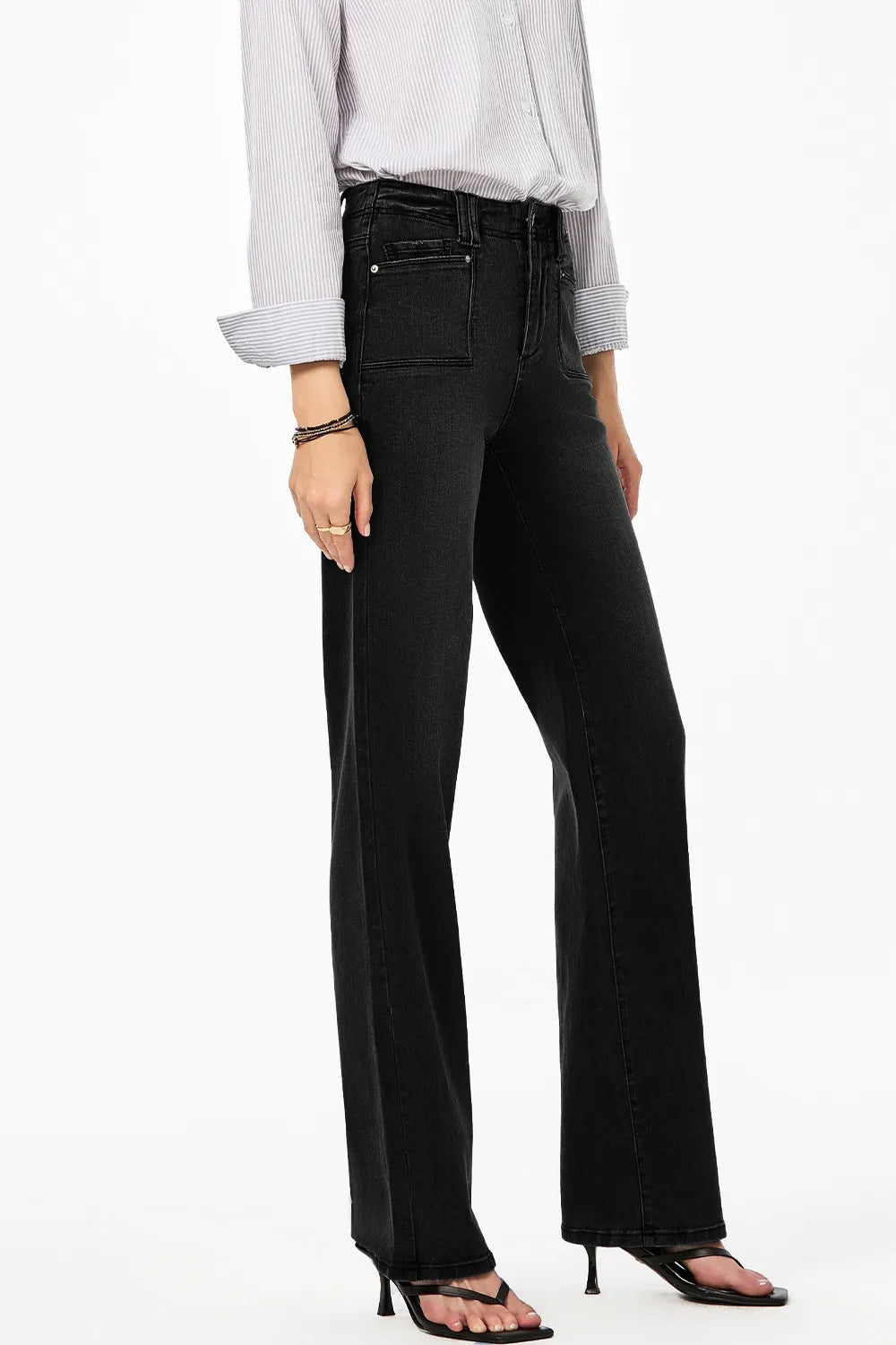 High-waisted vintage wash wide-leg jeans from Trendsi, showing the relaxed fit and classic denim style.