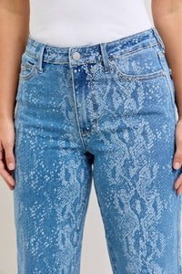Judy Blue high-rise ankle wide-leg jeans, light wash denim with a relaxed fit and cropped length, showcasing the stylish design.