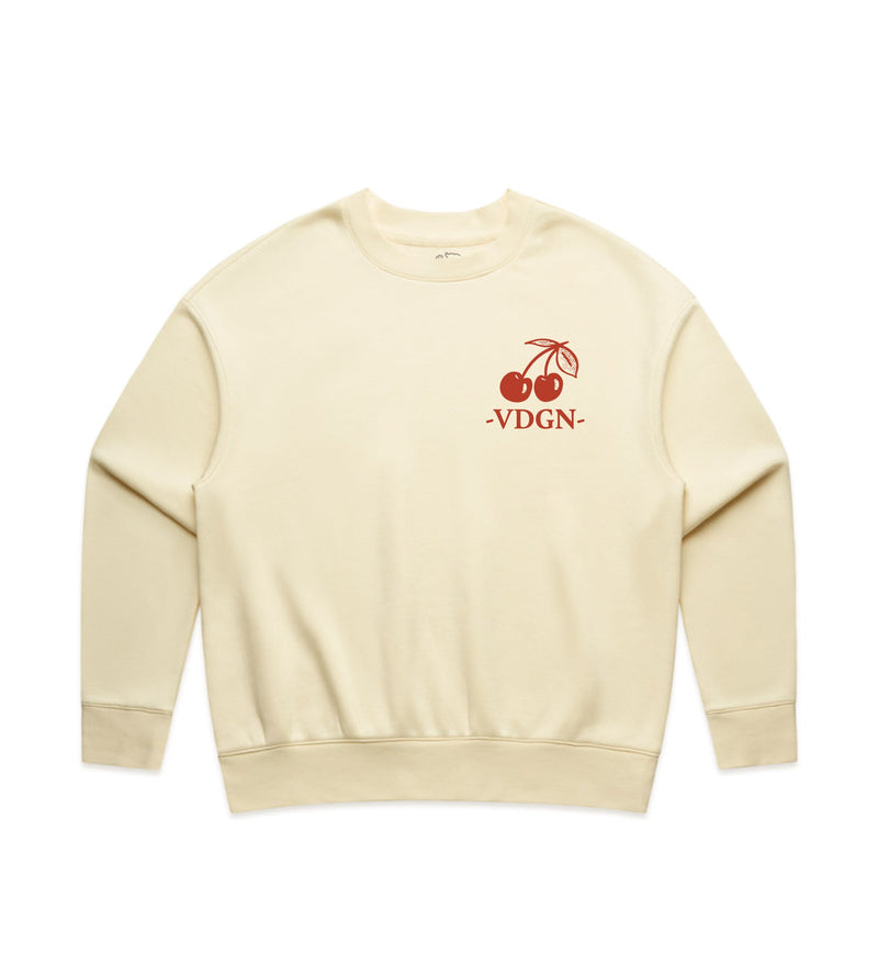 Vardagen Seven Year Grit women's crewneck sweatshirt in a cropped front view, showcasing a stylish casual sweatshirt design.