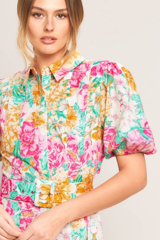 Voglio.us floral print midi dress featuring a flowy silhouette and vibrant floral pattern on lightweight fabric.