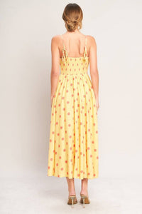 Linen blend dress with smocked back by voglio.us, featuring a flowy design and casual elegance, ideal for warm weather.