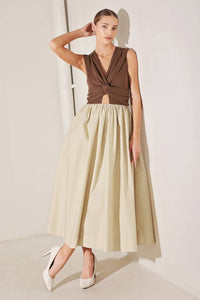 Two-tone twist front midi dress by voglio.us featuring a stylish design and flattering fit, shown in a close-up view.