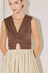 Two-tone twist front midi dress by voglio.us featuring a stylish design with a fitted waist and elegant silhouette.