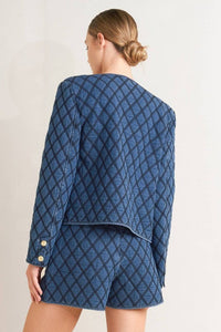 Voglio.us quilted woven jacket featuring a textured pattern, lightweight design, and stylish collar details.
