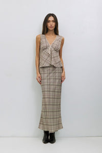 Voglio.us Paxton plaid midi skirt featuring a lace waistband, stylish and feminine for casual or dressy occasions.