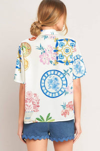 Voglio.us floral and coastal short sleeve top with a chic, colorful pattern, lightweight fabric, and relaxed fit for casual wear.