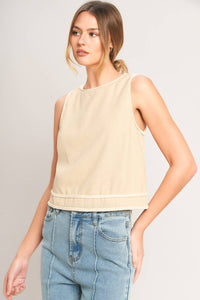 Black Chic Minimal Cropped Top by voglio.us, showing a sleek, fitted design with short sleeves and a modern style.