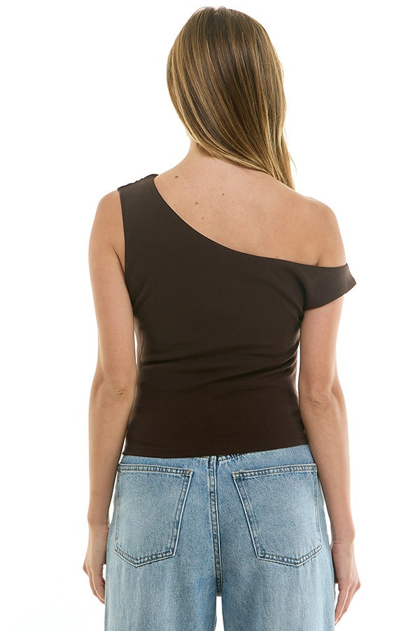 Voglio.us one-shoulder asymmetrical top in black, featuring a stylish single shoulder design and modern fit.